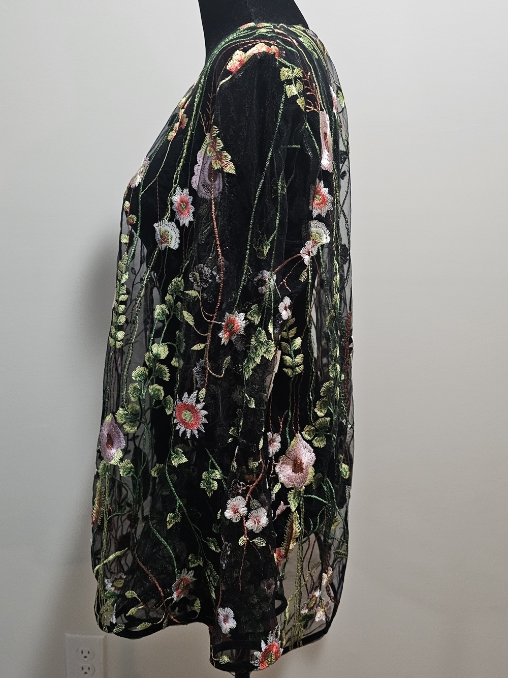 Adiva Black Sheer Top with Multicolor Floral Embroidery Whimsigoth Fairy Goth 1X - Picture 6 of 11